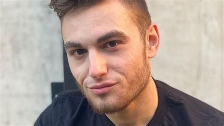 
Alex Lenik Age, Birthday, Wikipedia, Who, Nationality, Biography 