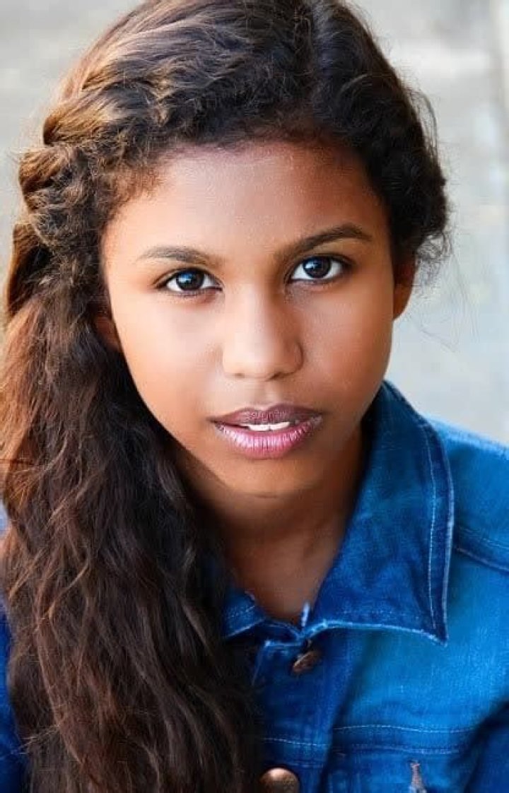 Aliyah Moulden - Age, Family, Bio