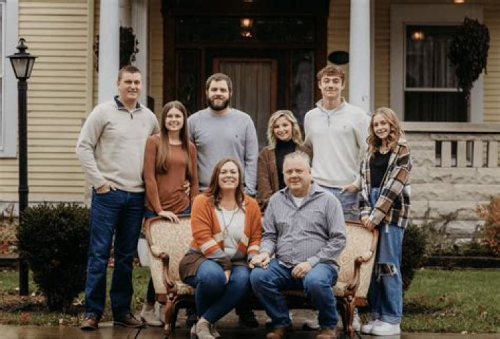 Alycia Baumgardner Family: Husband, Children, Parents, Siblings