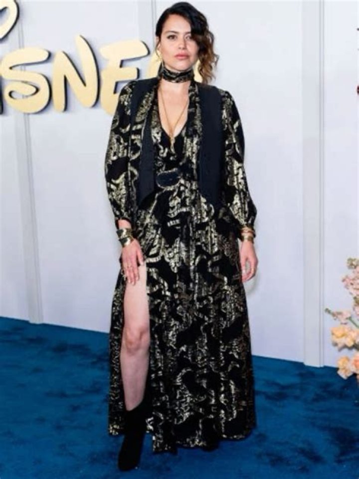 Alyssa Diaz Height, Weight, Net Worth, Age, Birthday, Wikipedia, Who, Instagram, Biography