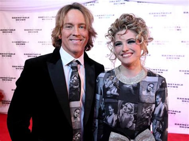 Amber Lynn net worth, age, height, bio, birthday, wiki, and salary