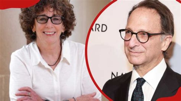Andrew Weissmann is Married to Wife: Debra Weissmann. Kids: Ben Weissman.
