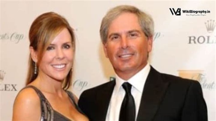 Anna Faris has been quietly dating a 47-year-old cinematographer for a month