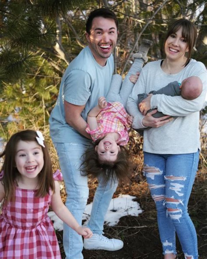 Austin Spomer - Age, Family, Bio