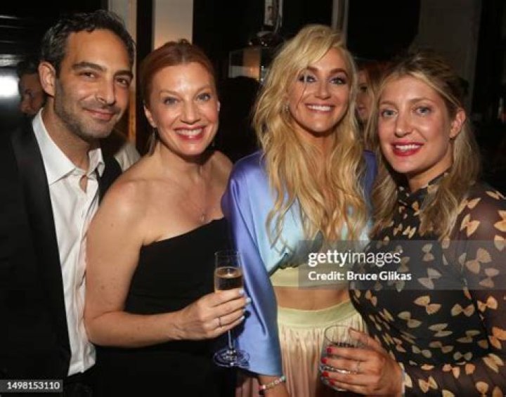 Betsy Wolfe welcomes daughter Poppy with husband Adam Krauthamer!