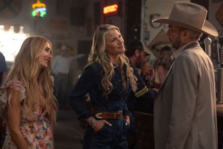 Brook Sill - Age, Family, Bio