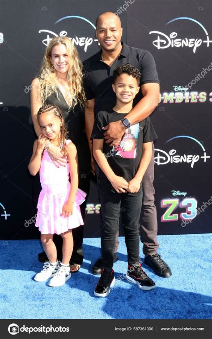 CaCee Cobb - Age, Family, Bio