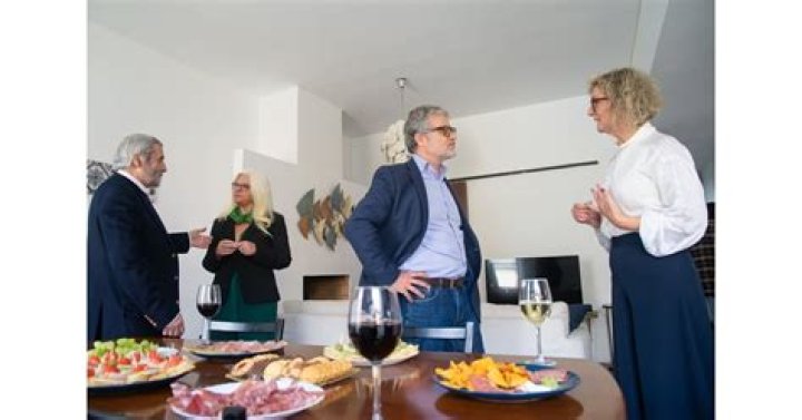 Can a stranger be a witness to my will?