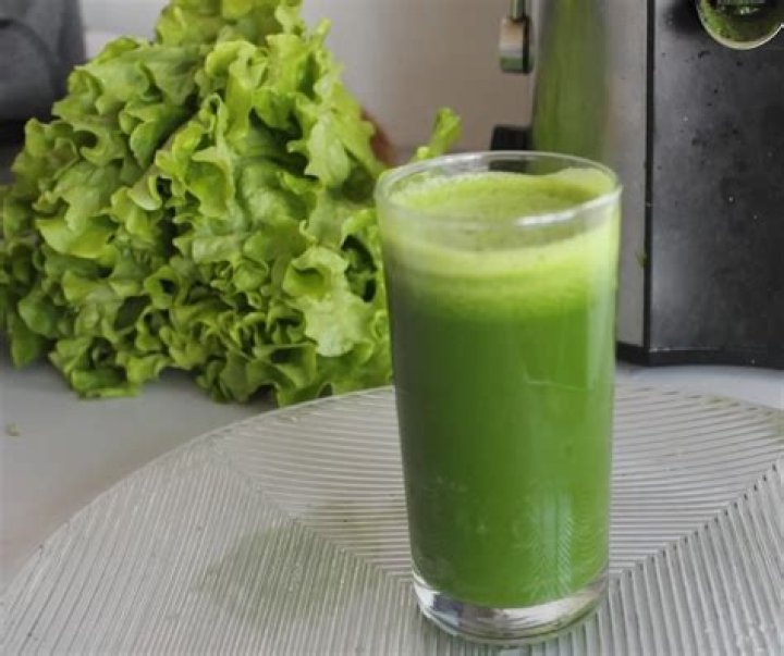 Can I juice lettuce?