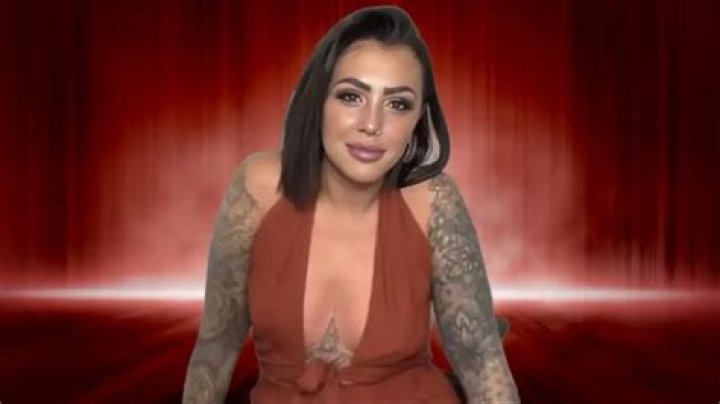 
Carrie Redhead Illness Update What Disease Does Carrie Redhead Have? 