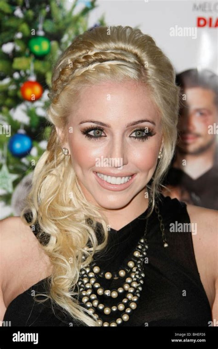 Casey Reinhardt - Age, Family, Bio