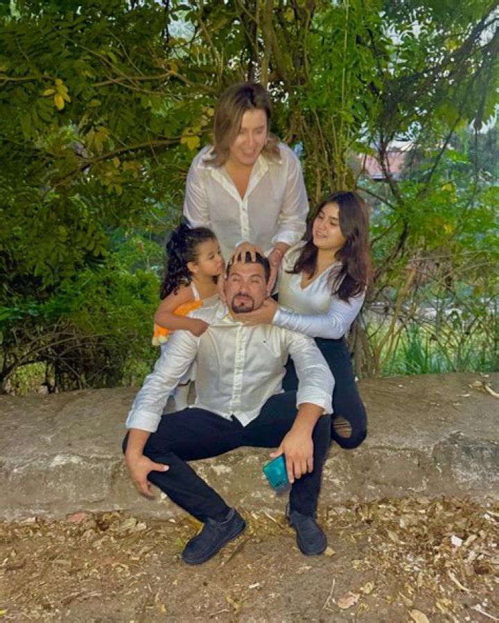 Cesia Mejía - Age, Family, Bio