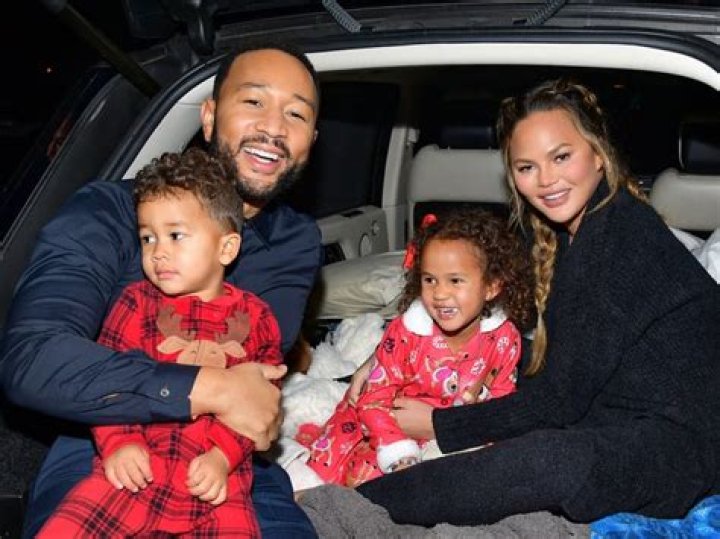 Chrissy Teigen - Age, Family, Bio