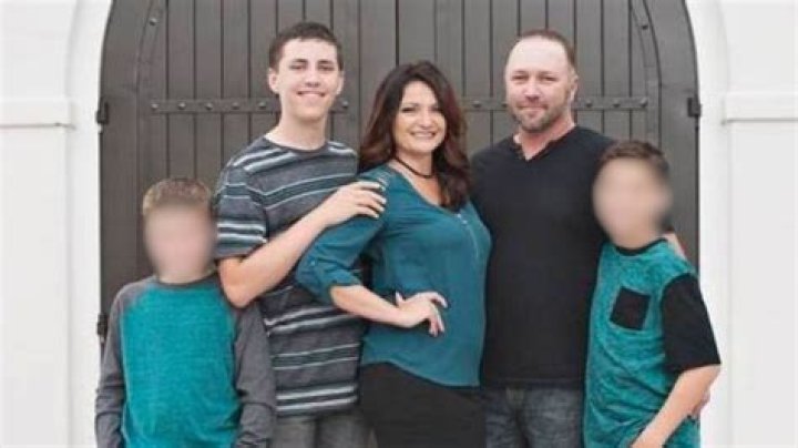 Christina Robinson - Age, Family, Bio