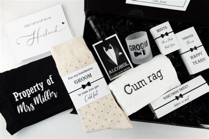 Does groom get bride a gift?