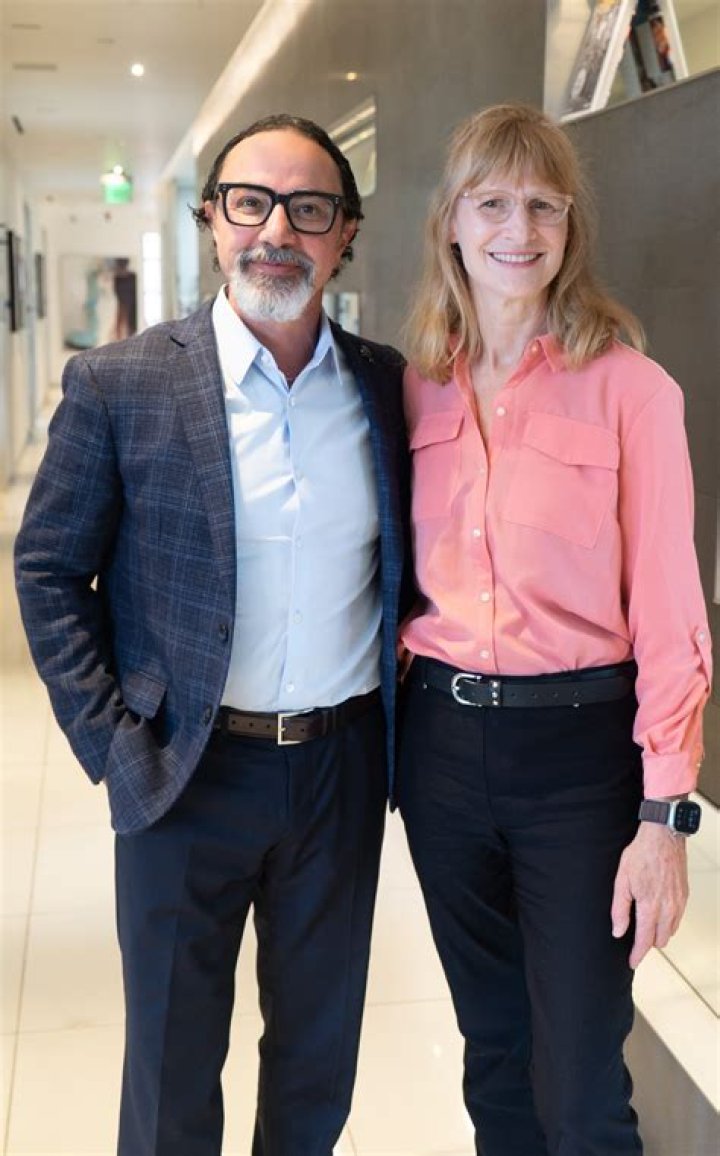 
Dr David Amron Height, Weight, Net Worth, Age, Birthday, Wikipedia, Who, Instagram, Biography 