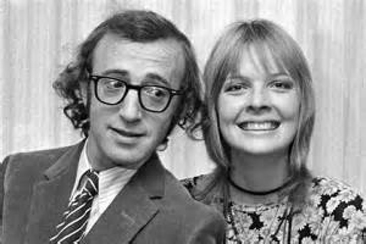 	Dylan Farrow wrote a NYT essay about Woody Allen & the abuse she suffered	