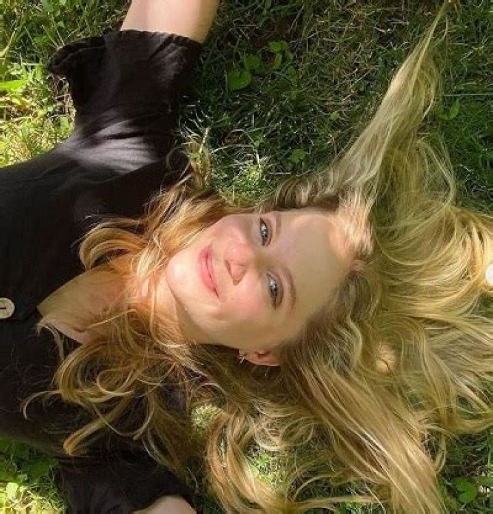 Elizabeth Teeter Bio (Wiki) 