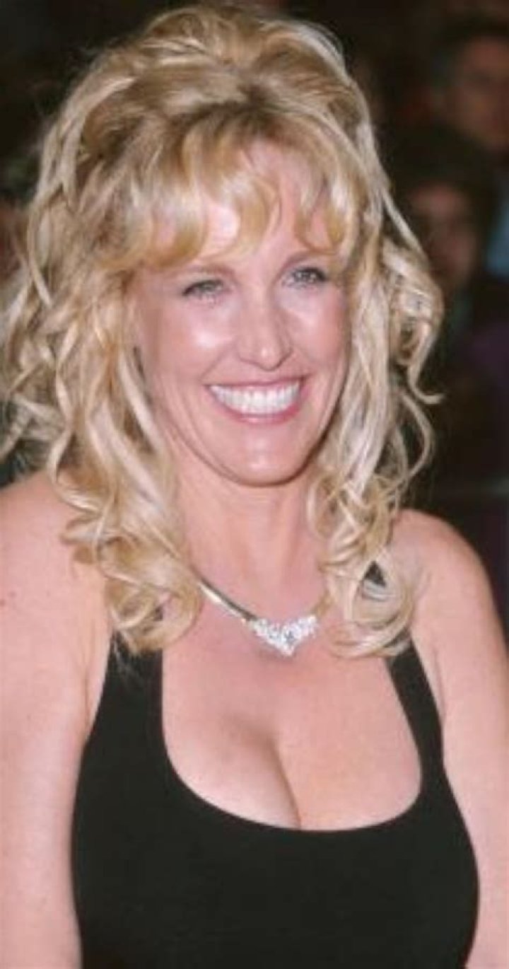 Erin Brockovich Bio (Wiki) 