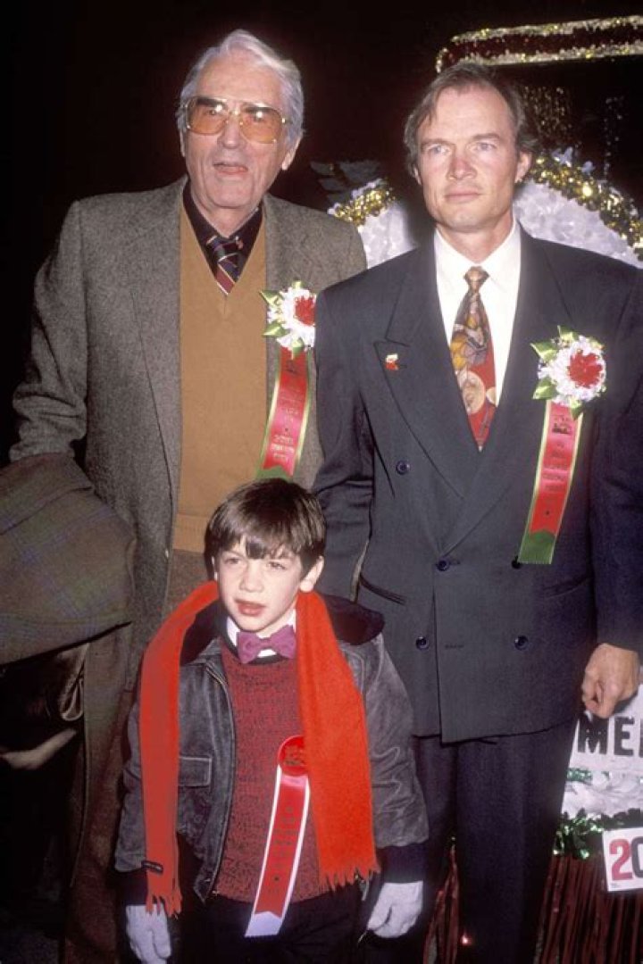 Ethan Peck - Age, Family, Bio