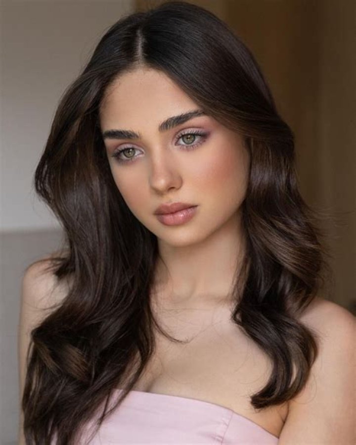 Eya Fattouh - Age, Family, Bio