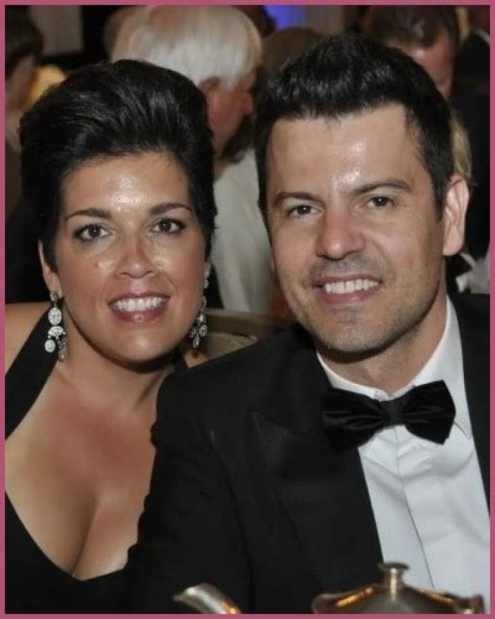 Find Out More About Jordan Knight’s Wife Evelyn Melendez! Are They Still Together?!