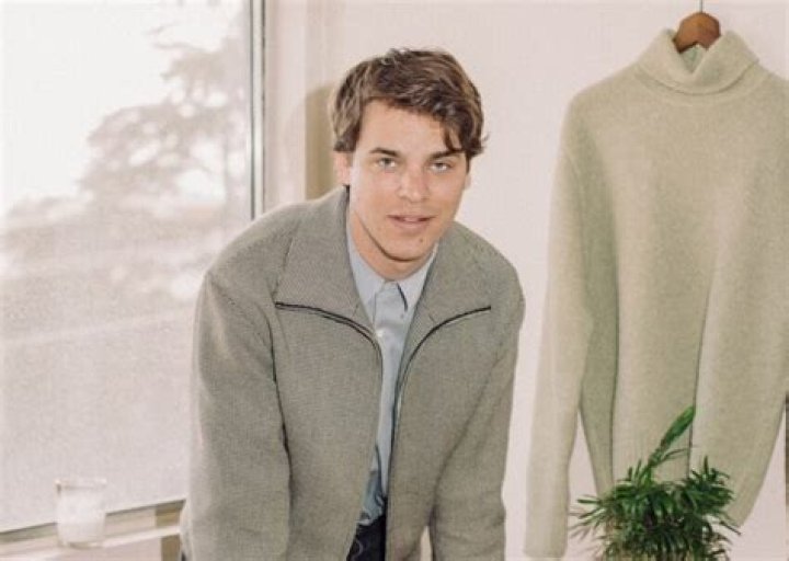 
Gabriel Gundacker Height, Weight, Net Worth, Age, Birthday, Wikipedia, Who, Nationality, Biography 