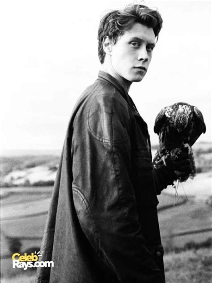 George MacKay Bio (Wiki) 