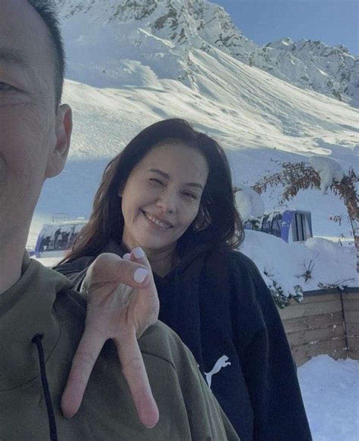 Hayley Woo - Age, Family, Bio