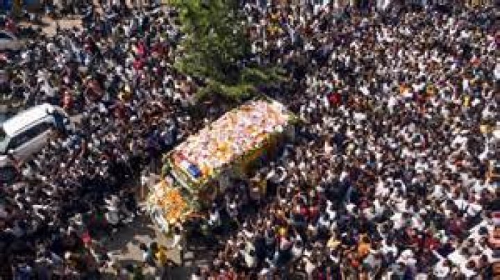 How did Ken Rosato bid adieu to his colleague Lori Stokes? Top-rated anchor of WABCTV’s EyeWitness News and his career on ABC!