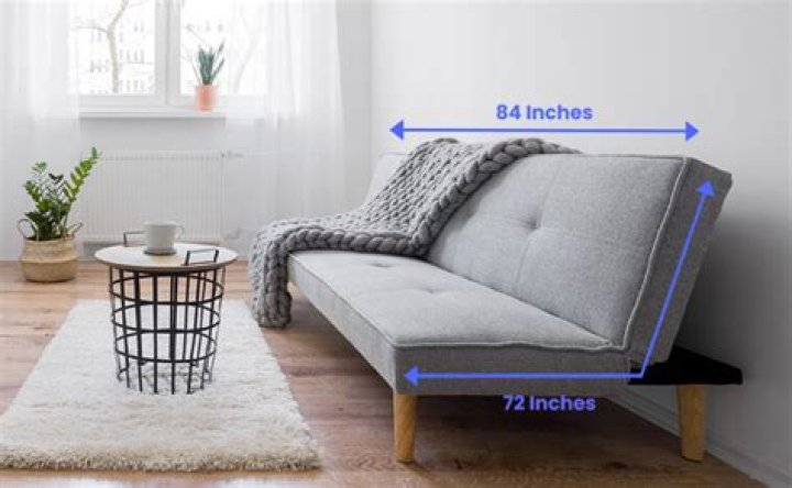How long is an average futon?