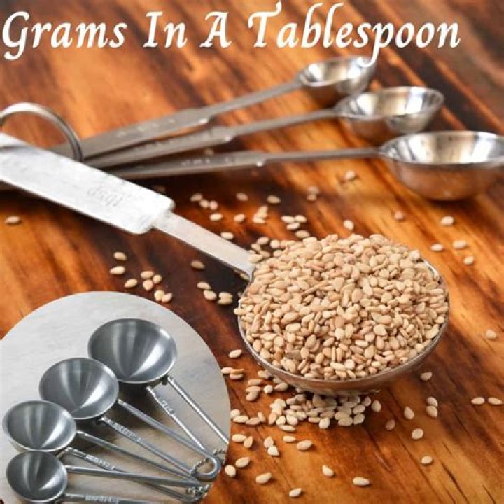 How many grams is a tablespoon of rice?