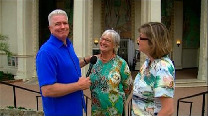 Huell Howser - Trivia, Family, Bio