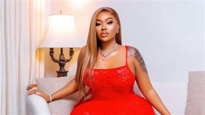 
I miss your deadly figure. – Vera Sidika’s husband writes after her butt reduction surgery in Kenya. 