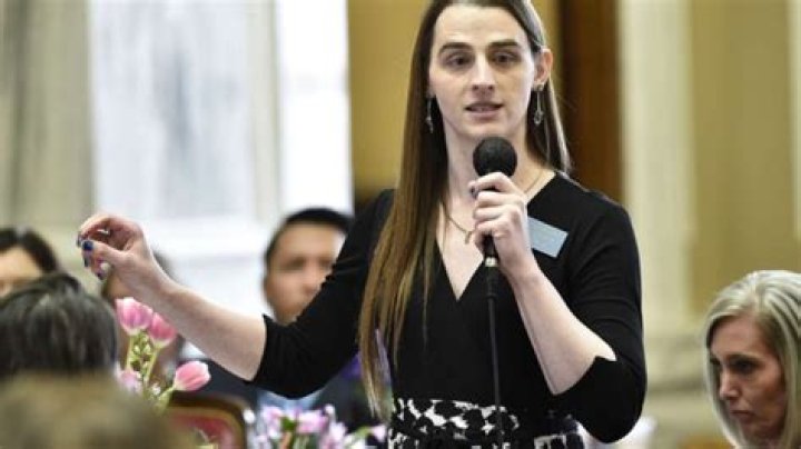 
Is Zooey Zephyr Lesbian? You Won’t Believe What We Found Out! 