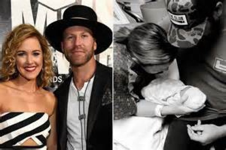 It’s a boy! Drake White and his wife Alex welcome their first baby