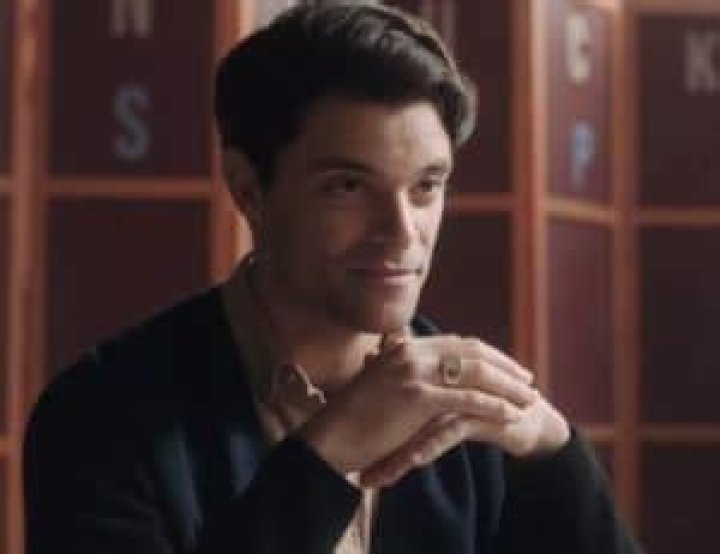 Jacob Fortune-Lloyd Bio (Wiki) 