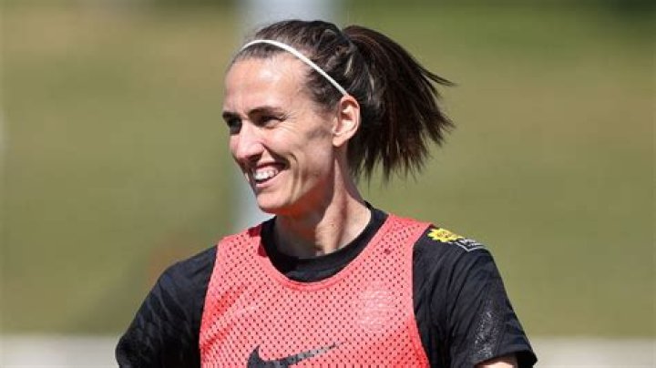 Jill Scott (Soccer Player) - Age, Family, Bio