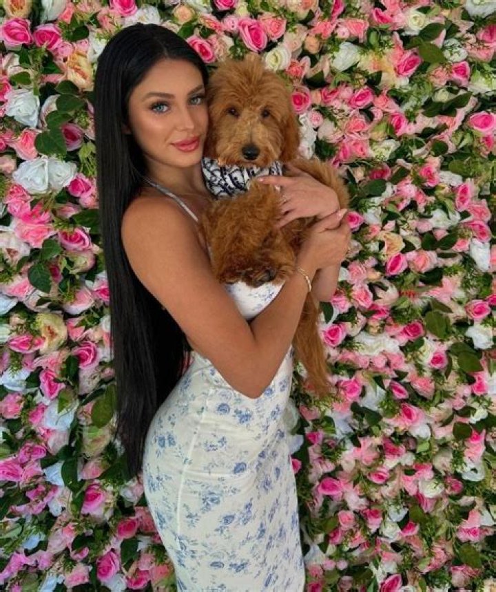 Julián Araujo - Age, Family, Bio