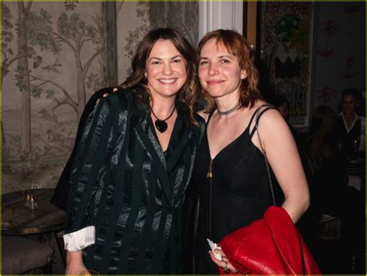 Larisa Oleynik - Age, Family, Bio