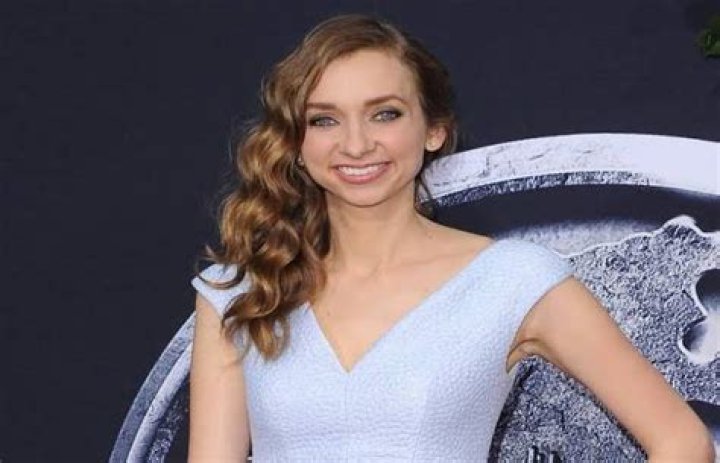 Lauren Lapkus - Age, Family, Bio