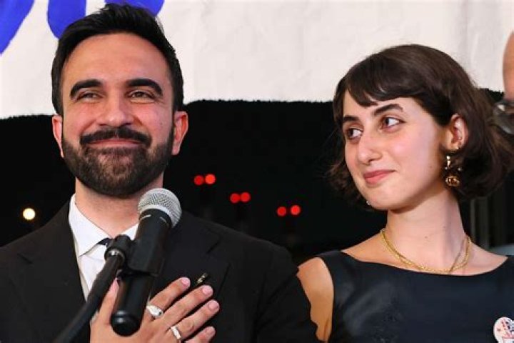 Manami - Age, Family, Bio