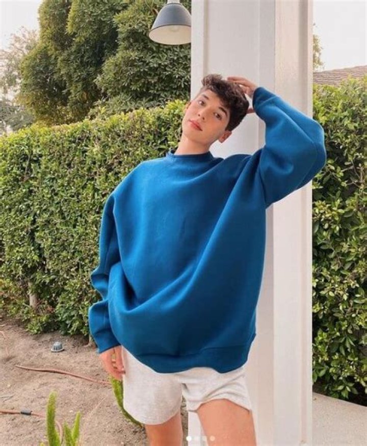 Mario Selman Height, Weight, Net Worth, Age, Wiki, Who, Instagram, Biography