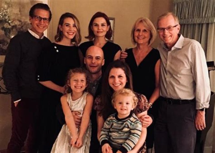 Meet David L. Morrison And Judy Morrison, Jennifer Morrison Parents, Siblings And Family