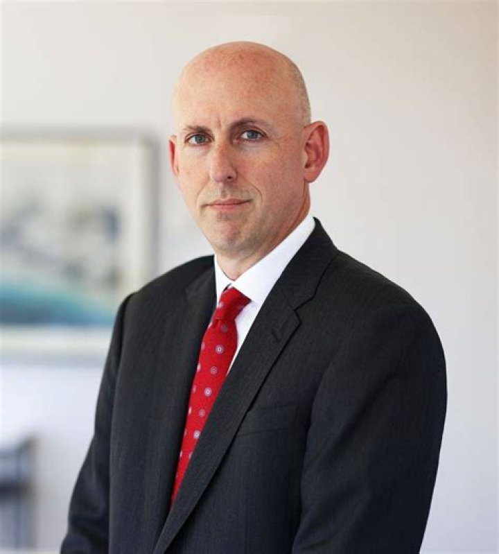 Michael Eric Reid Bio (Wiki) 