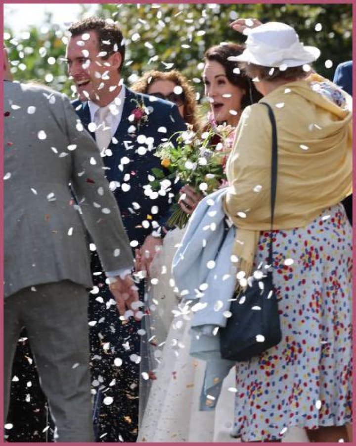 Michelle Dockery and Jasper Waller-Bridge are officially married!
