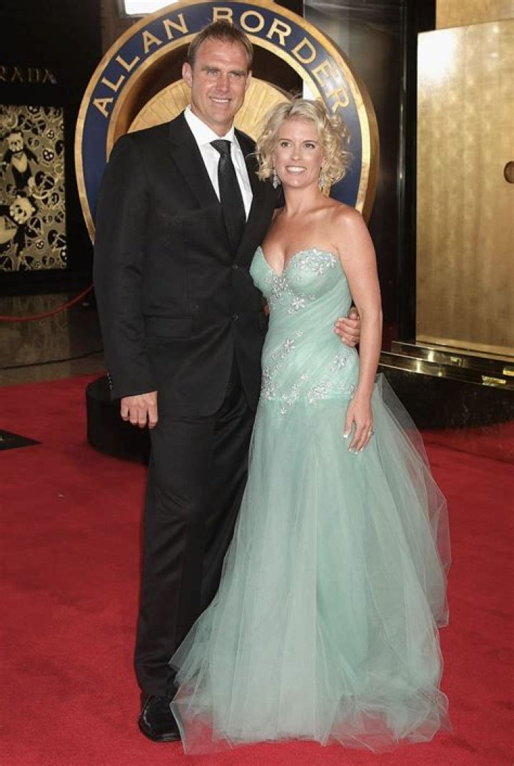 Michelle Hayden - Age, Family, Bio