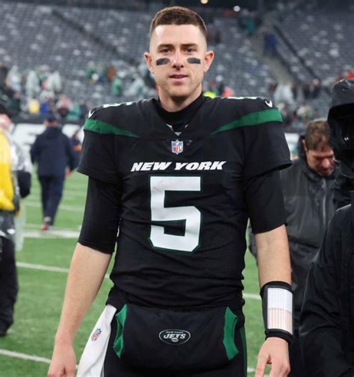 Mike White (Football Player) - Age, Family, Bio