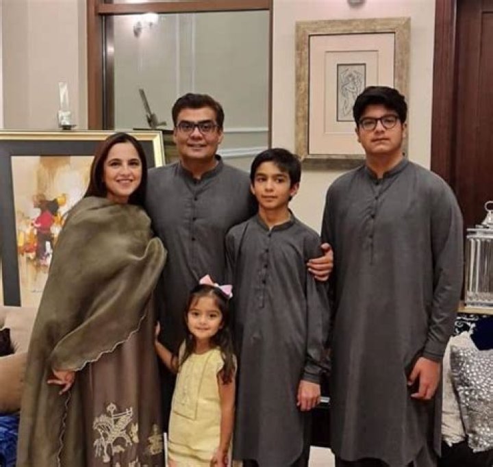 Mohammed Iqbal Khan - Age, Family, Bio