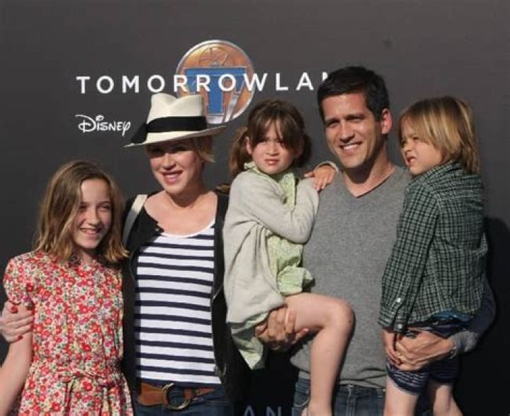 Molly Ringwald - Age, Family, Bio